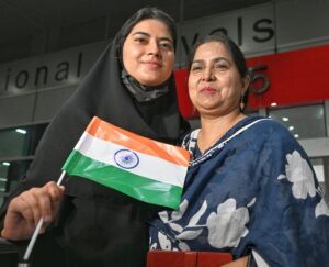 jk-students-rescued-from-iran